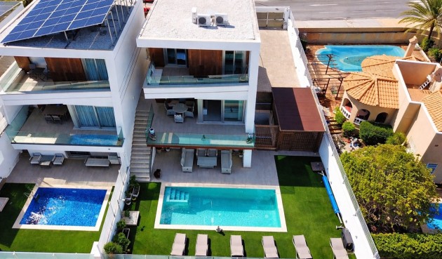 Villa - Resale - Villamartin - Costa Blanca