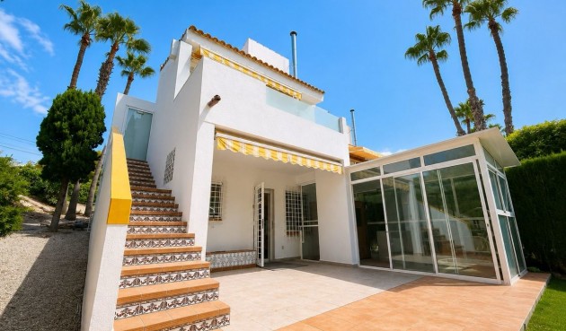 Villa - Resale - Villamartin - Costa Blanca