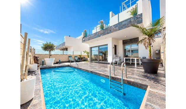 Villa - Resale - Villamartin - Costa Blanca