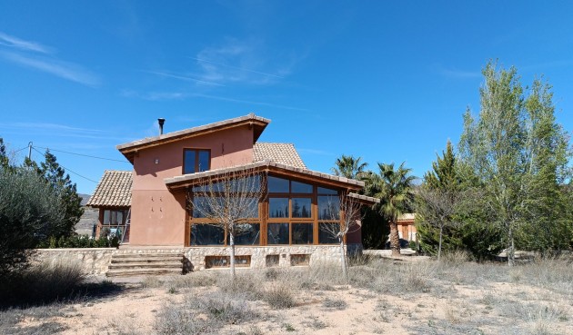 Villa - Resale - Yecla - Inland