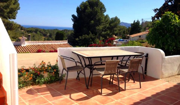 Villa - Reventa - Altea -
                Costa Blanca