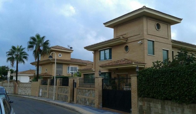 Villa - Reventa - Benidorm - Costa Blanca