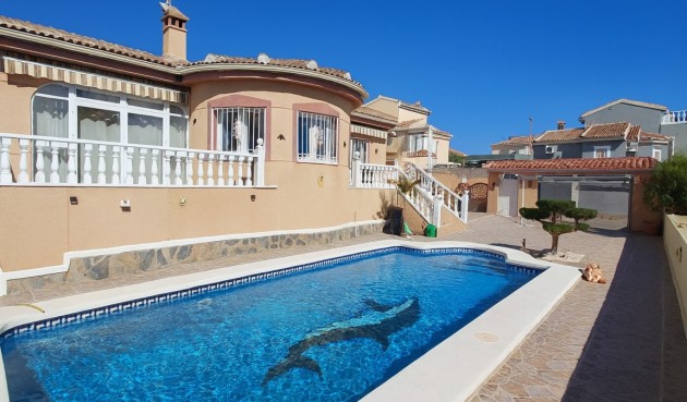 Villa - Reventa - Benimar - Costa Blanca