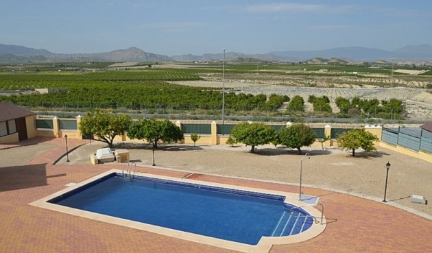 Villa - Reventa - Campos del Río - Inland