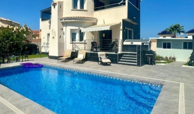 Villa - Reventa - Ciudad Quesada - Costa Blanca