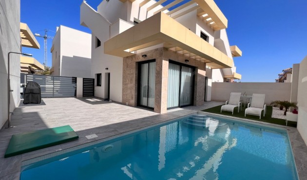 Villa - Reventa - Los Montesinos - Costa Blanca