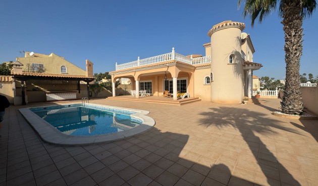 Villa - Reventa - Orihuela Costa - Costa Blanca