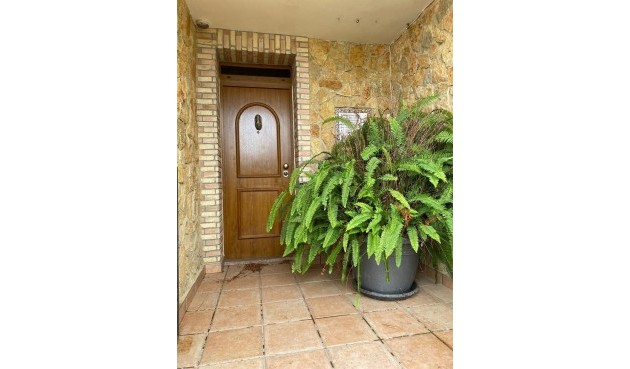 Villa - Reventa - Orihuela Costa - La Florida