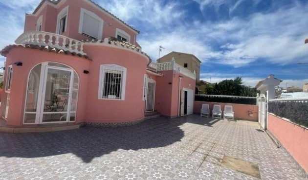 Villa - Reventa - Orihuela Costa - Playa Flamenca