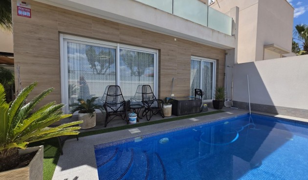 Villa - Reventa - Pilar de la Horadada - Zona Pueblo