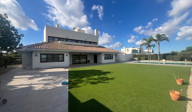 Villa - Reventa - Sucina - Inland