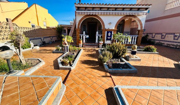 Villa - Reventa - Torrevieja - Costa Blanca