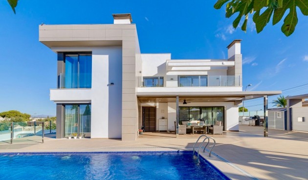 Villa - Reventa - Torrevieja - Costa Blanca