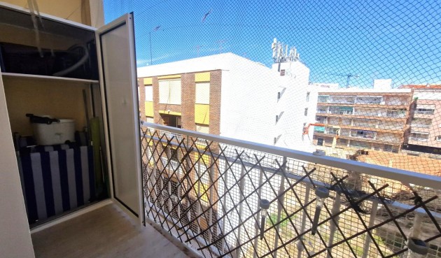 Reventa - Apartment -
Torrevieja - Paseo Maritimo