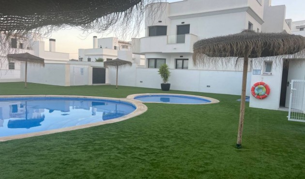 Återförsäljning - Villa -
Finestrat - Costa Blanca