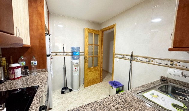 Återförsäljning - Apartment -
Guardamar del Segura - Centro