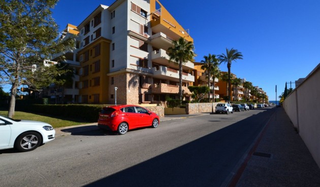 Återförsäljning - Apartment -
Orihuela Costa - Punta Prima