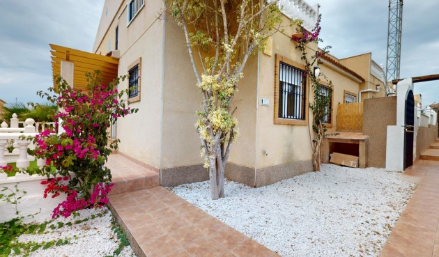 Brukt - Town House -
Orihuela Costa - Costa Blanca