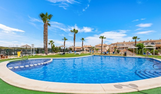 Brukt - Villa -
Orihuela Costa - Costa Blanca