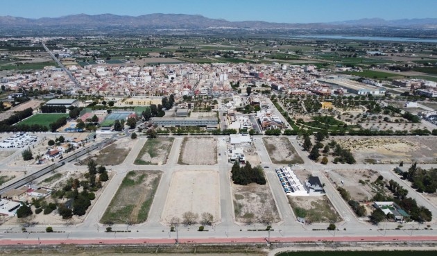 Nybygg - Villa -
Dolores - polideportivo