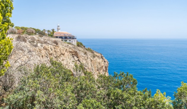 Återförsäljning - Villa -
Jávea - Costa Blanca