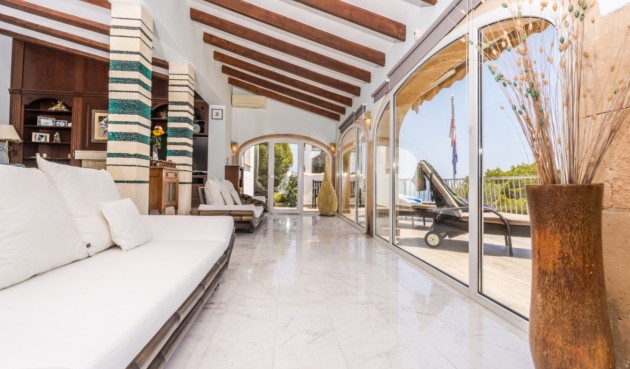 Resale - Villa -
Jávea - Costa Blanca