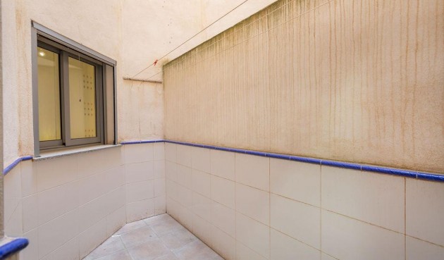 Återförsäljning - Apartment -
Torrevieja - La Mata