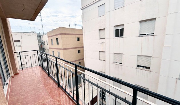 Brukt - Apartment -
Santa Pola - Costa Blanca