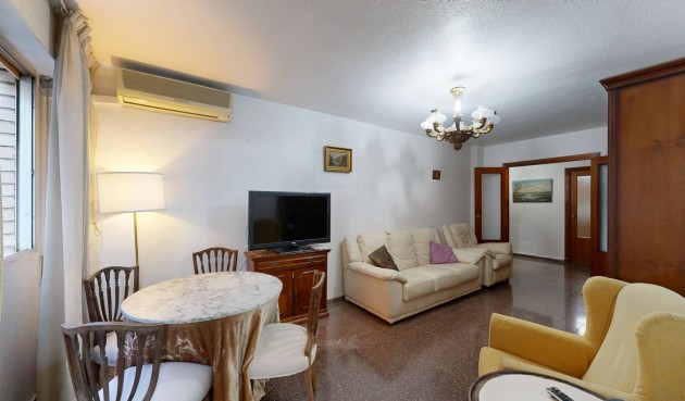 Resale - Apartment -
Murcia - Centro