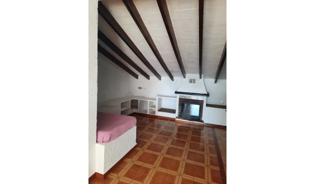 Resale - Apartment -
Teulada - Inland