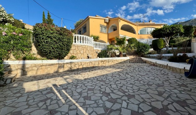 Återförsäljning - Villa -
Denia - Costa Blanca