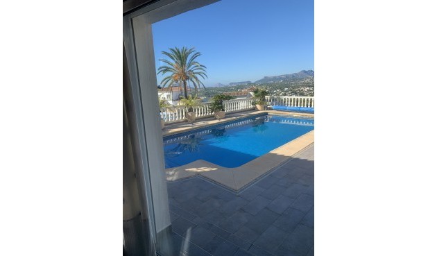 Återförsäljning - Villa -
Moraira - Costa Blanca