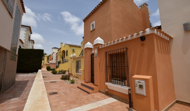 Brukt - Town House -
Algorfa - Inland