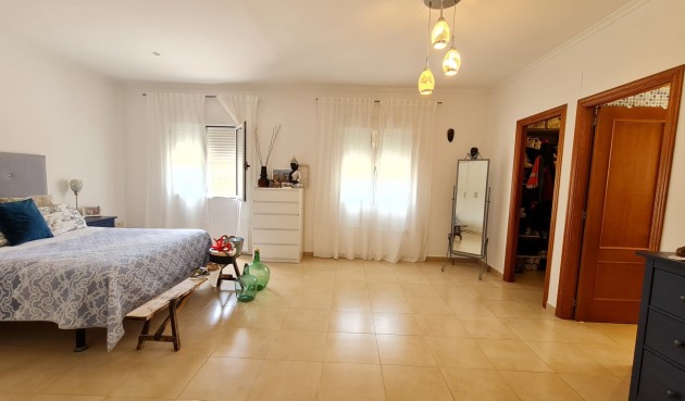 Resale - Villa -
Algueña - Inland