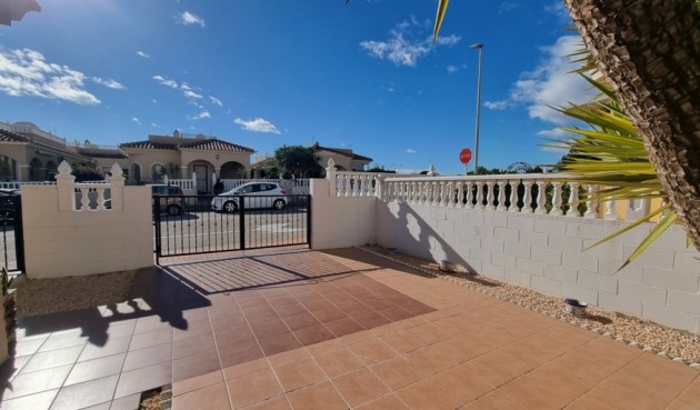 Resale - Villa -
Algorfa - Inland