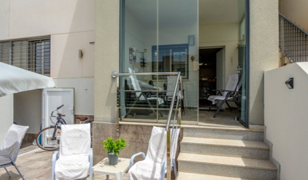 Resale - Bungalow -
Torrevieja - Costa Blanca