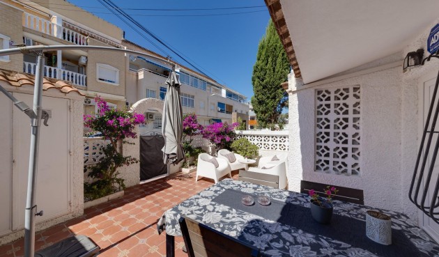 Resale - Duplex -
Torrevieja - Calas Blanca