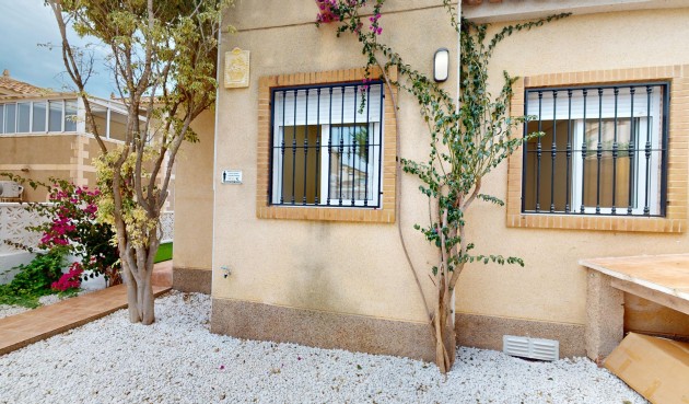 Brukt - Town House -
San Miguel de Salinas - Inland