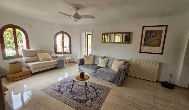 Resale - Villa -
Jávea - Costa Blanca