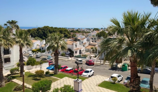 Återförsäljning - Apartment -
Orihuela Costa - Costa Blanca