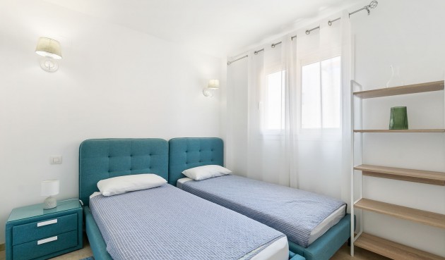 Brukt - Apartment -
Punta Prima - Costa Blanca