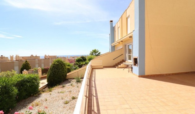 Återförsäljning - Town House -
Orihuela Costa - Costa Blanca