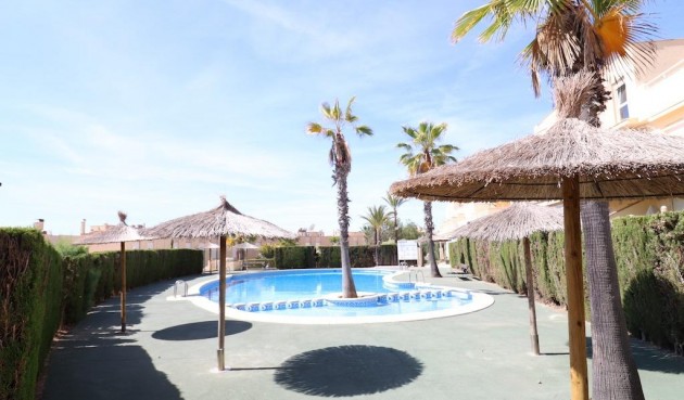 Återförsäljning - Town House -
Orihuela Costa - Costa Blanca