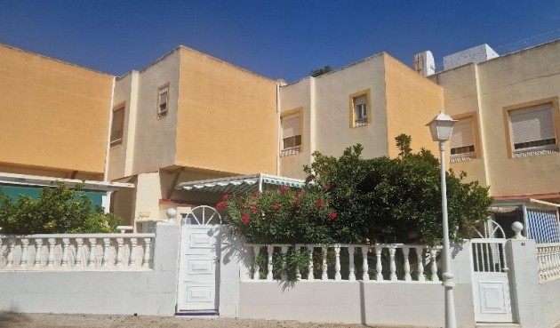 Återförsäljning - Duplex -
Torrevieja - Torre La Mata