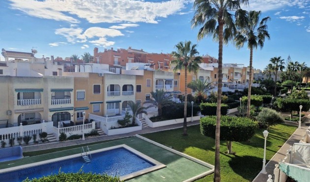 Återförsäljning - Duplex -
Torrevieja - Torre La Mata