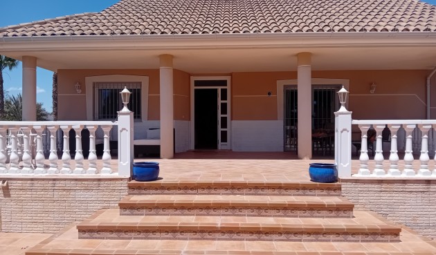 Resale - Villa -
Lorca - Costa Calida