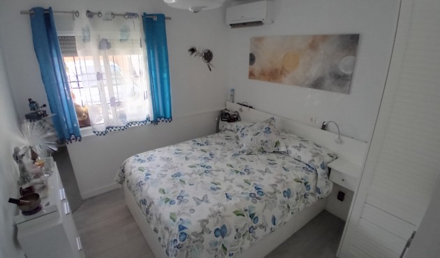 Resale - Bungalow -
Santiago de la Ribera - Costa Calida