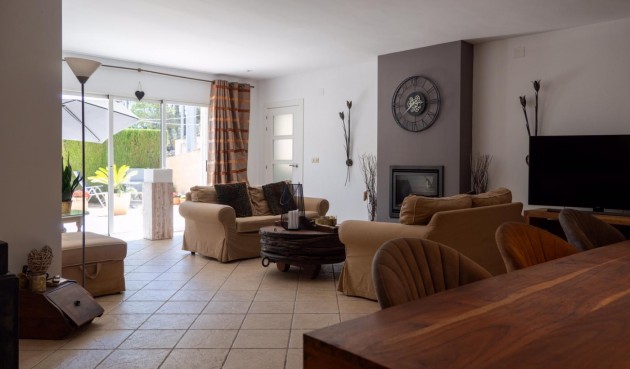 Resale - Villa -
La Nucía - Costa Blanca