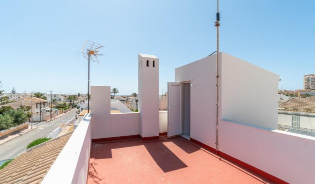 Återförsäljning - Semi Detached -
Torrevieja