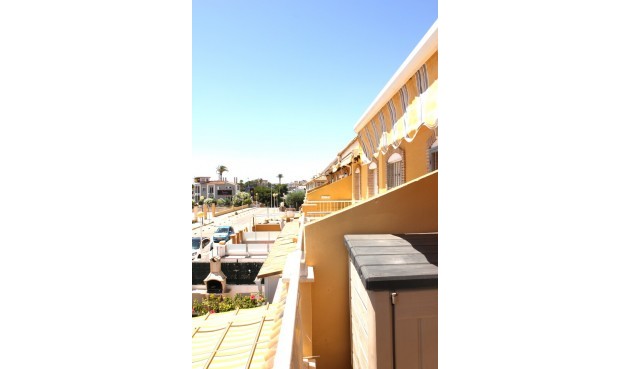 Återförsäljning - Town House -
La Zenia - Costa Blanca